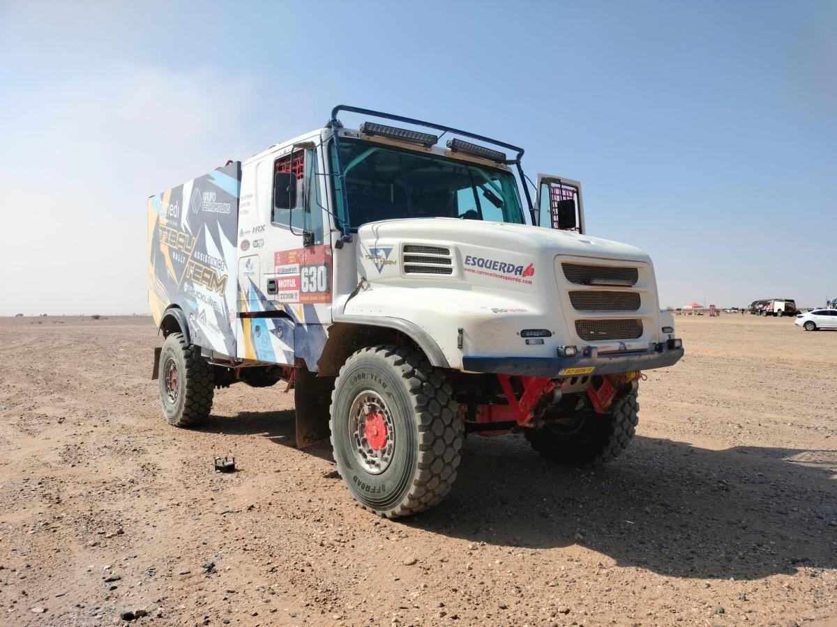 Pol Tibau debuta como piloto de camión en el Dakar 2026