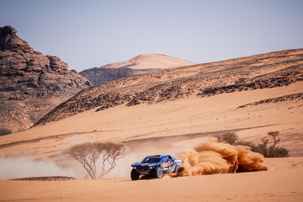 Dakar 2025: Nani Roma líder tras la etapa 9, Sainz a solo 57 segundos Dakar 2025: Nani Roma líder tras la etapa 9, Sainz a solo 57 segundos