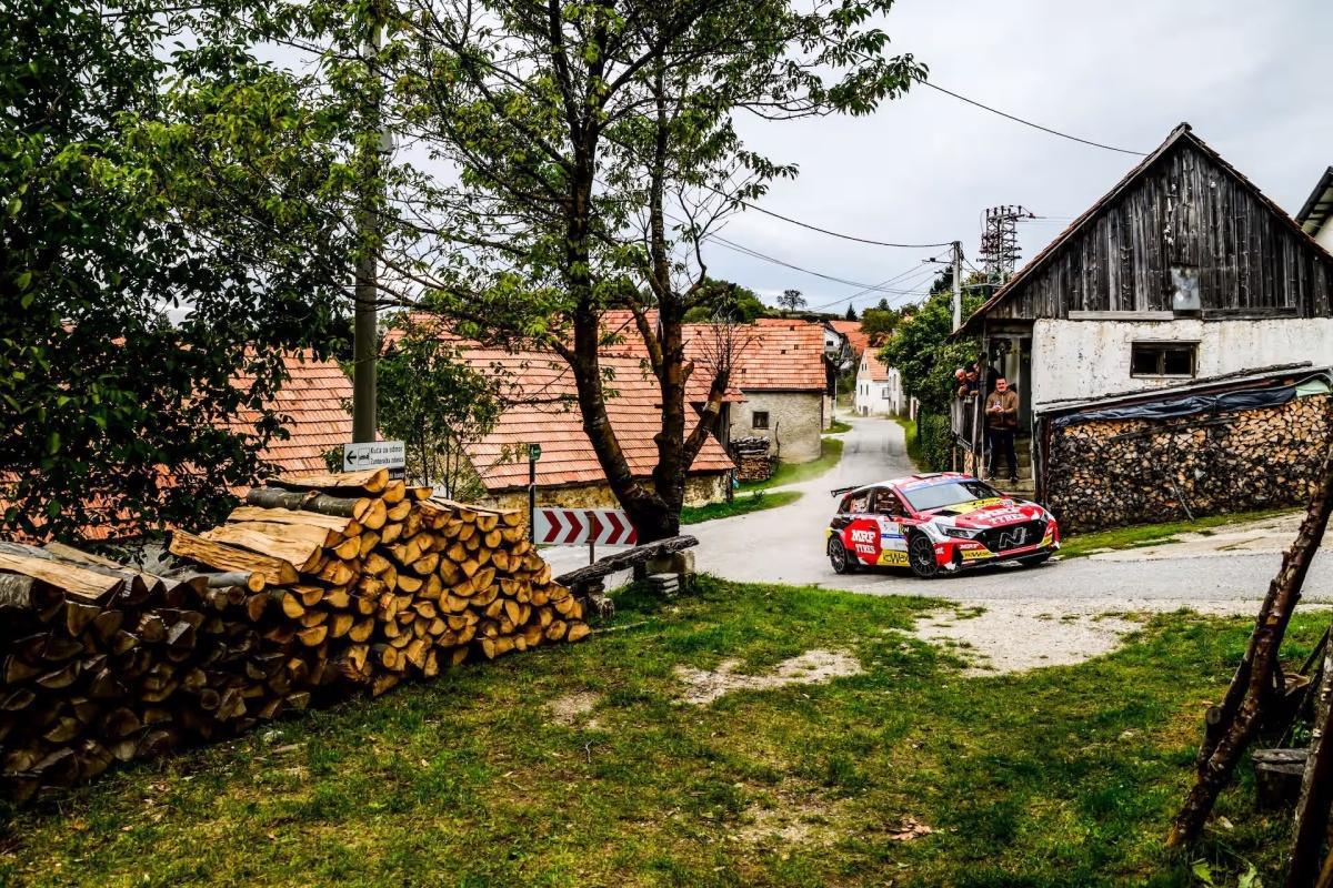 Hyundai actualiza el i20 N Rally2 para mantener el éxito en el ERC Hyundai actualiza el i20 N Rally2 para mantener el éxito en el ERC