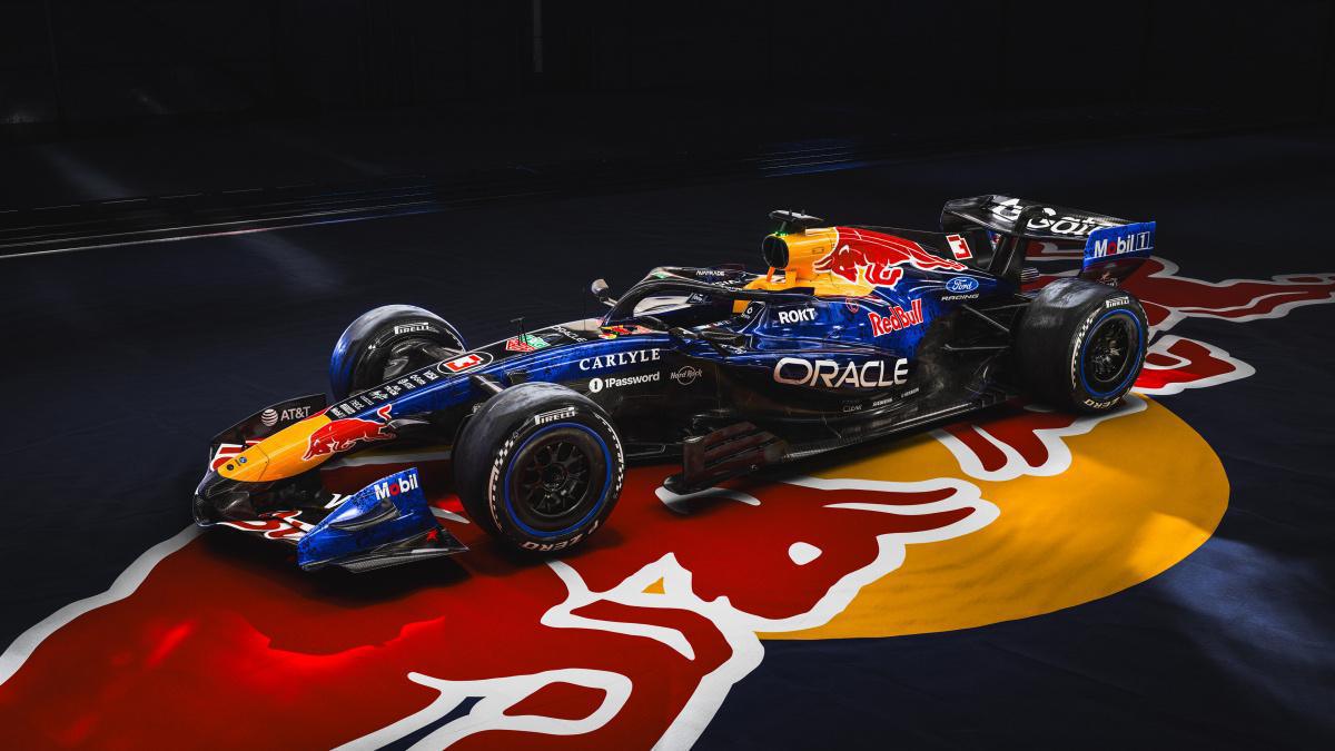 Red Bull y Ford presentan el motor DM01 y el RB22 en un espectacular evento en Detroit