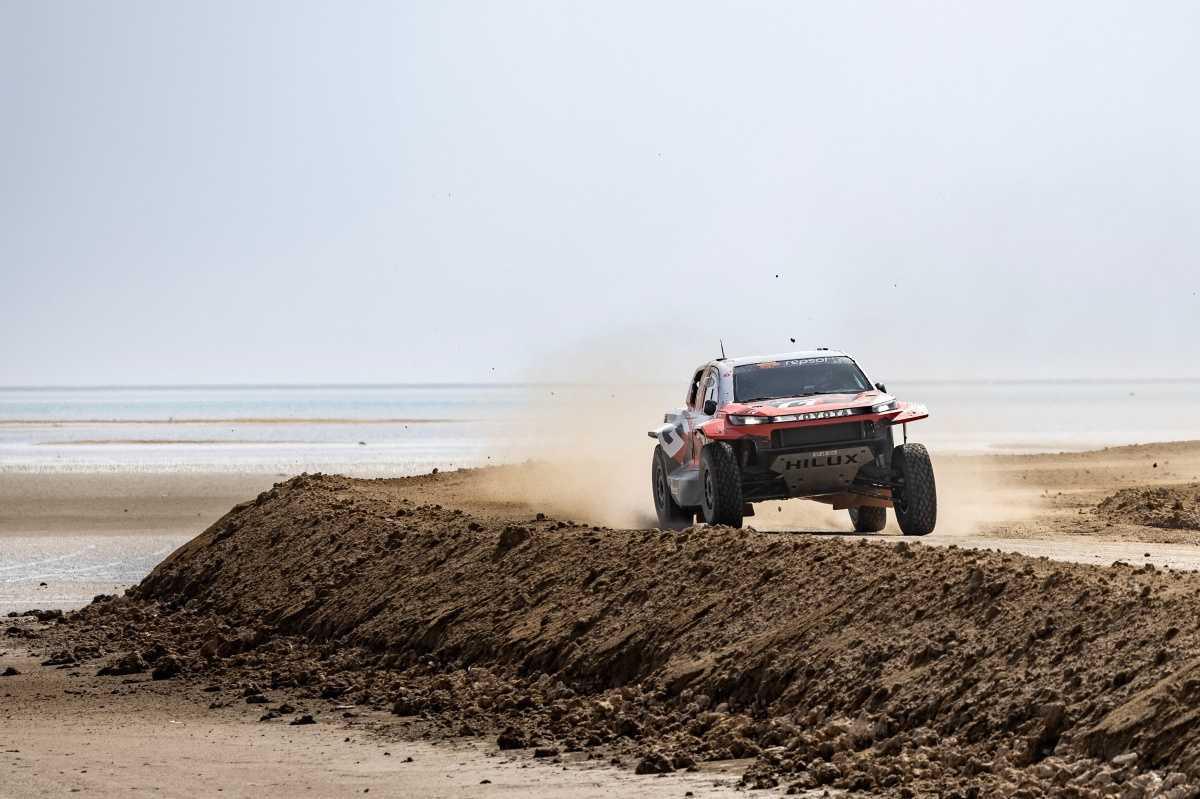 Toyota termina el Dakar 2026 con dos GR Hilux en el top 10