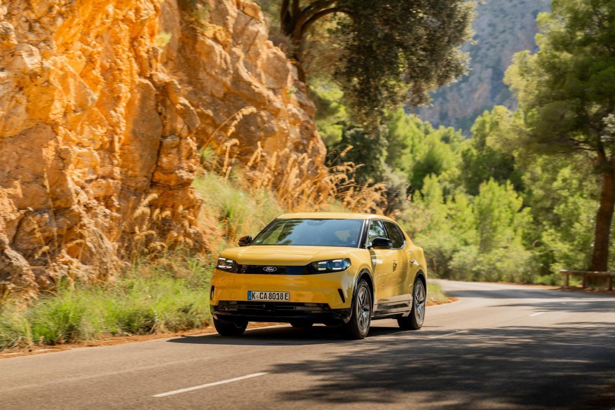 Ford mejora el Explorer y Capri eléctricos con nueva batería LFP y más autonomía