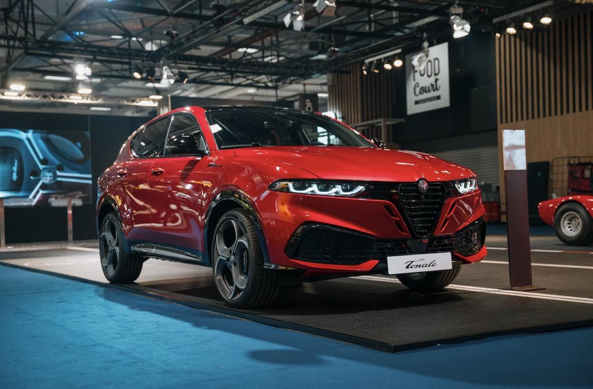 La marca italiana despliega su legado en la 50ª edición de Retromobile París La marca italiana despliega su legado en la 50ª edición de Retromobile París