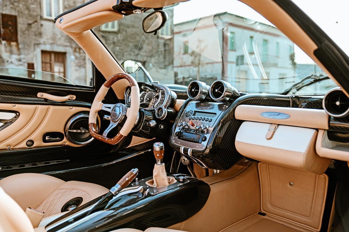 Pagani lleva su arte al hielo: Utopia y Zonda F en St. Moritz 2026 Pagani lleva su arte al hielo: Utopia y Zonda F en St. Moritz 2026