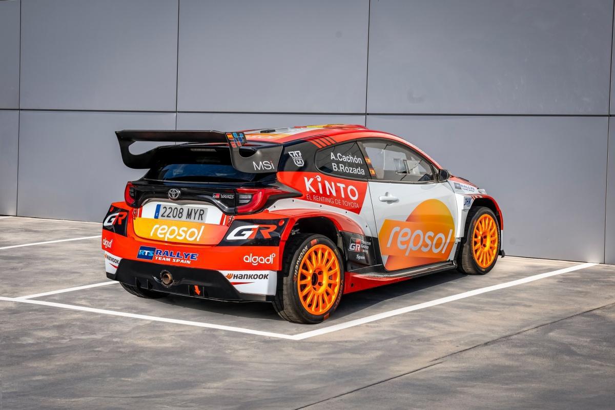 El Toyota GR Yaris Rally2 de Cachón y Rozada estrena nueva decoración