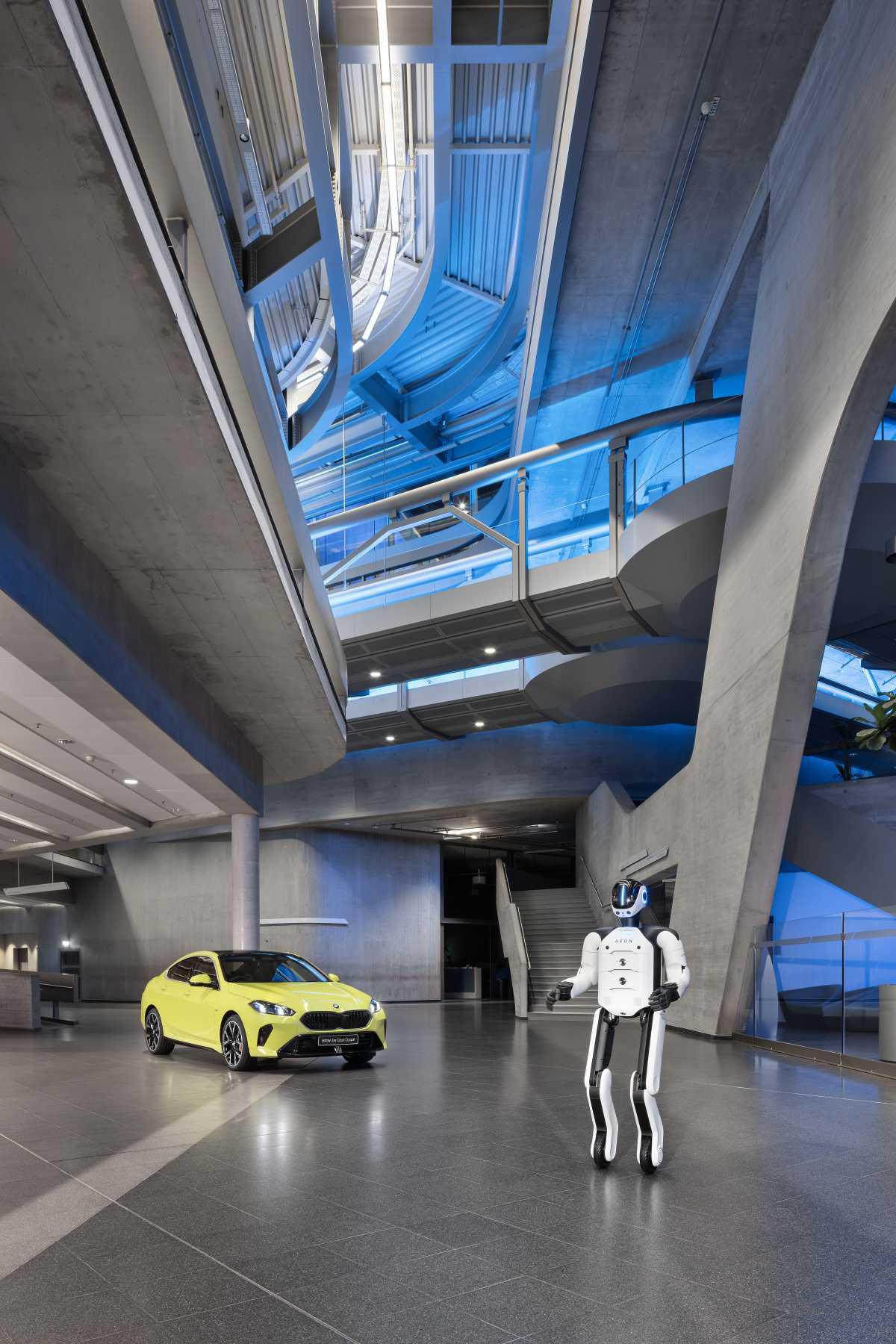 BMW prueba robots humanoides en su planta de Leipzig con Physical AI