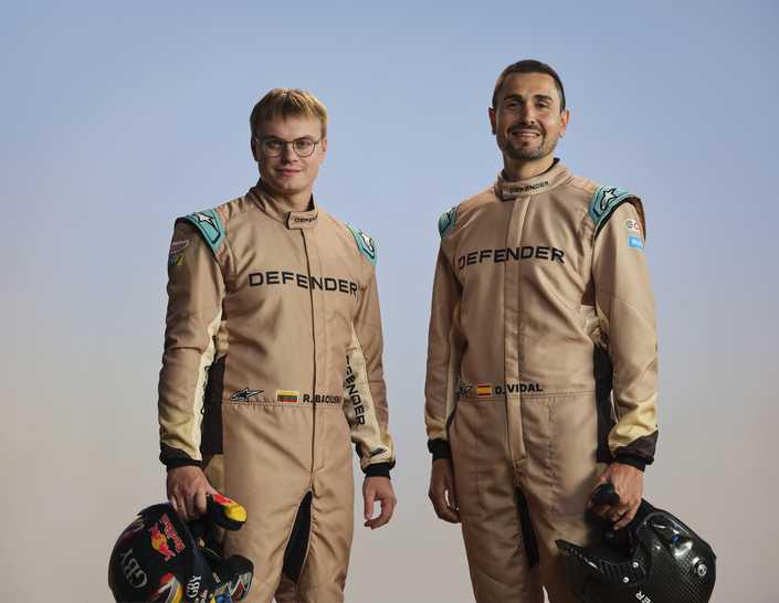 Defender Rally llega a Portugal tras su victoria en el Dakar 2026 Defender Rally llega a Portugal tras su victoria en el Dakar 2026