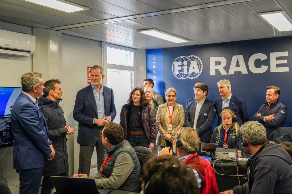 El Rey Felipe VI asiste al histórico Madrid E-Prix en el Circuito del Jarama