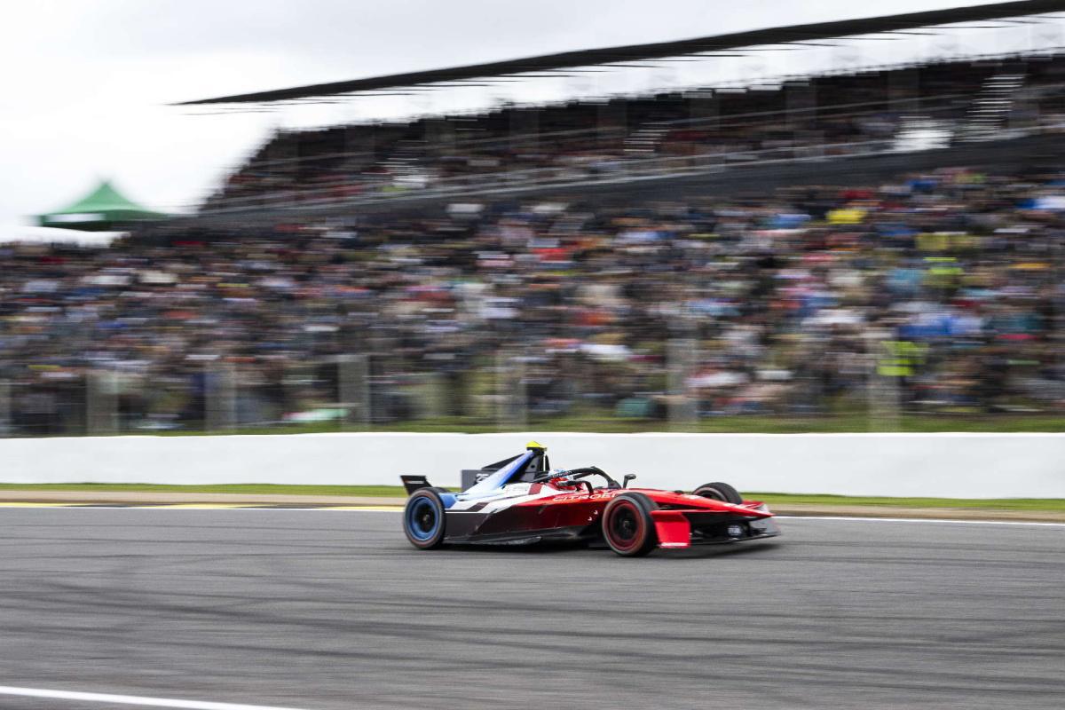 Citroën logra su primera pole en la Fórmula E en Madrid pero se queda sin puntos