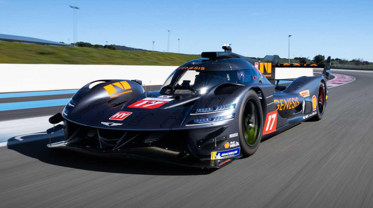 Genesis presenta el GMR-001 Hypercar con el que debutará en el WEC esta temporada Genesis presenta el GMR-001 Hypercar con el que debutará en el WEC esta temporada