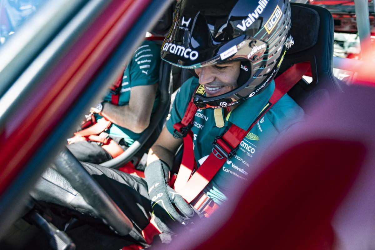 Lance Stroll conduce el Acura NSX original de 1991 para promocionar Honda Heritage Works