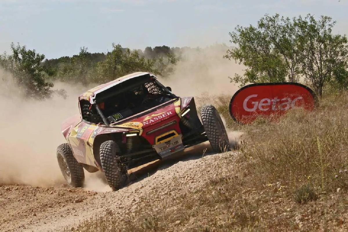 Carnicer y Peinado ganan en Lorca por segunda vez consecutiva con su Hilux T1+
