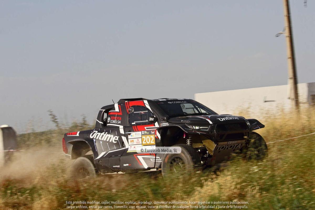 Martins y Morais remontan desde el 15º puesto y ganan la Baja TT Dehesa de Extremadura 2026