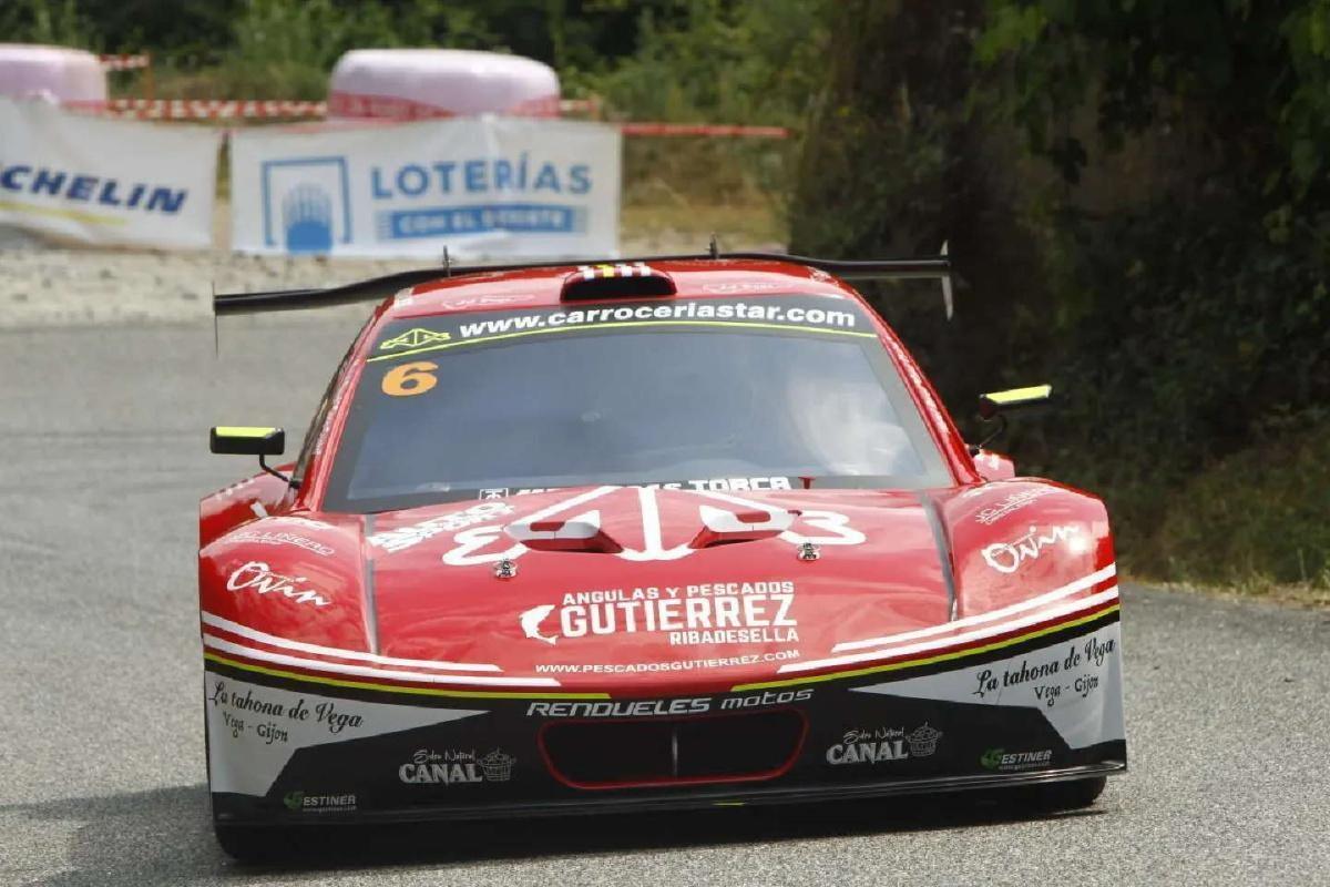 Joseba Iraola gana la Subida Ribeira Sacra y lidera la Categoría 2 del CEM