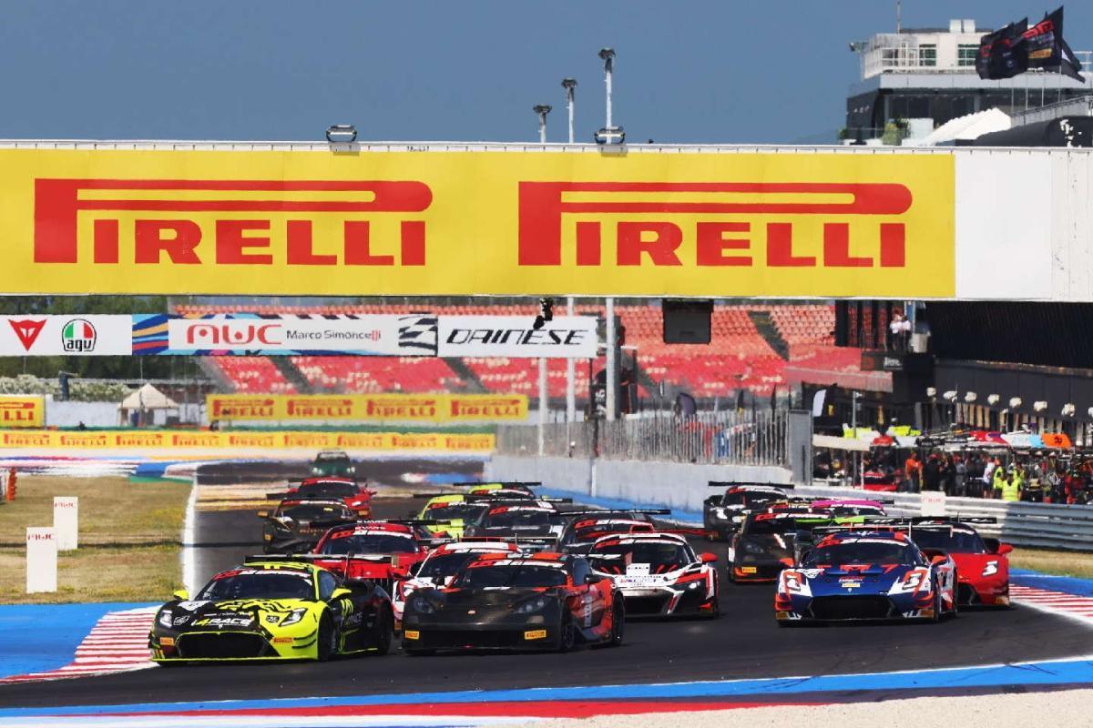 Célia Martin hace historia en Misano: primera mujer en ganar en el GT2 Europe con el LP Racing Maserati Célia Martin hace historia en Misano: primera mujer en ganar en el GT2 Europe con el LP Racing Maserati