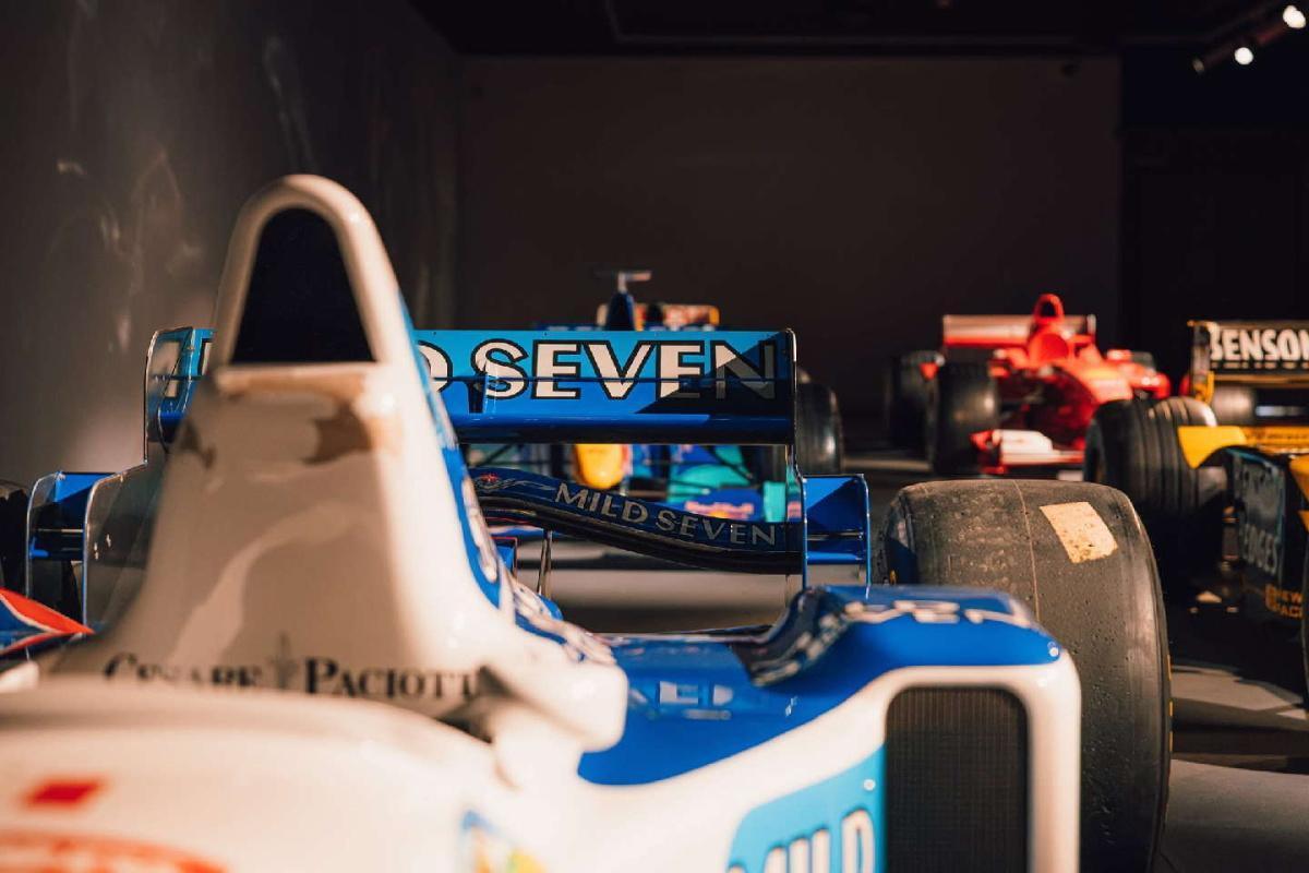 El Lotus de Senna y el Ferrari de Schumacher lideran la exposición "Fórmula Mágica" en el Museu do Caramulo El Lotus de Senna y el Ferrari de Schumacher lideran la exposición "Fórmula Mágica" en el Museu do Caramulo