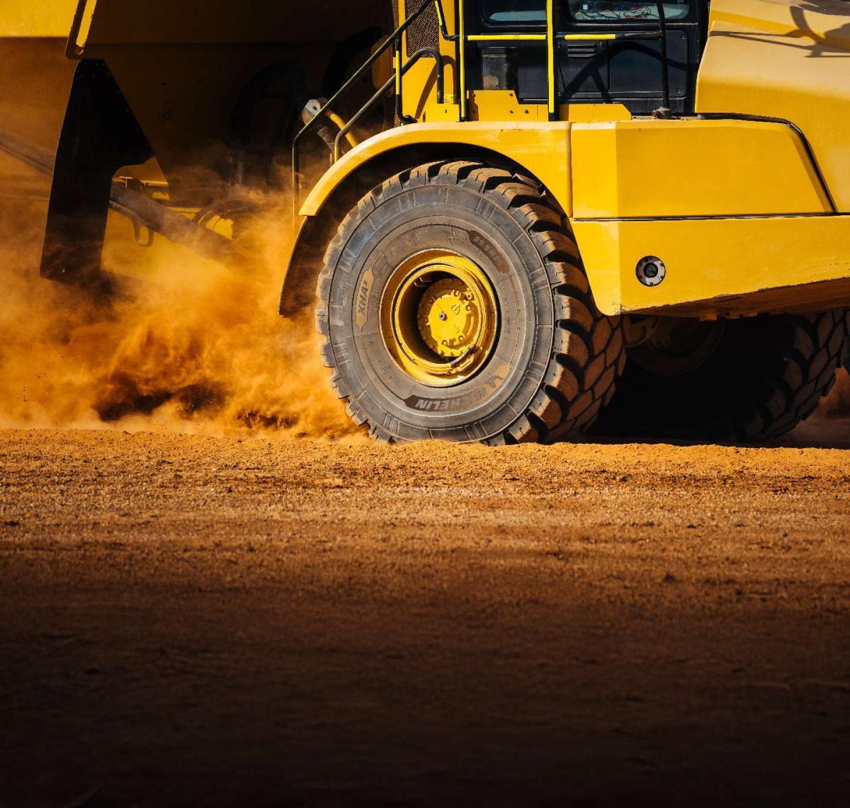 Michelin lanza el neumático XHA3 con control visual de presión para maquinaria de construcción