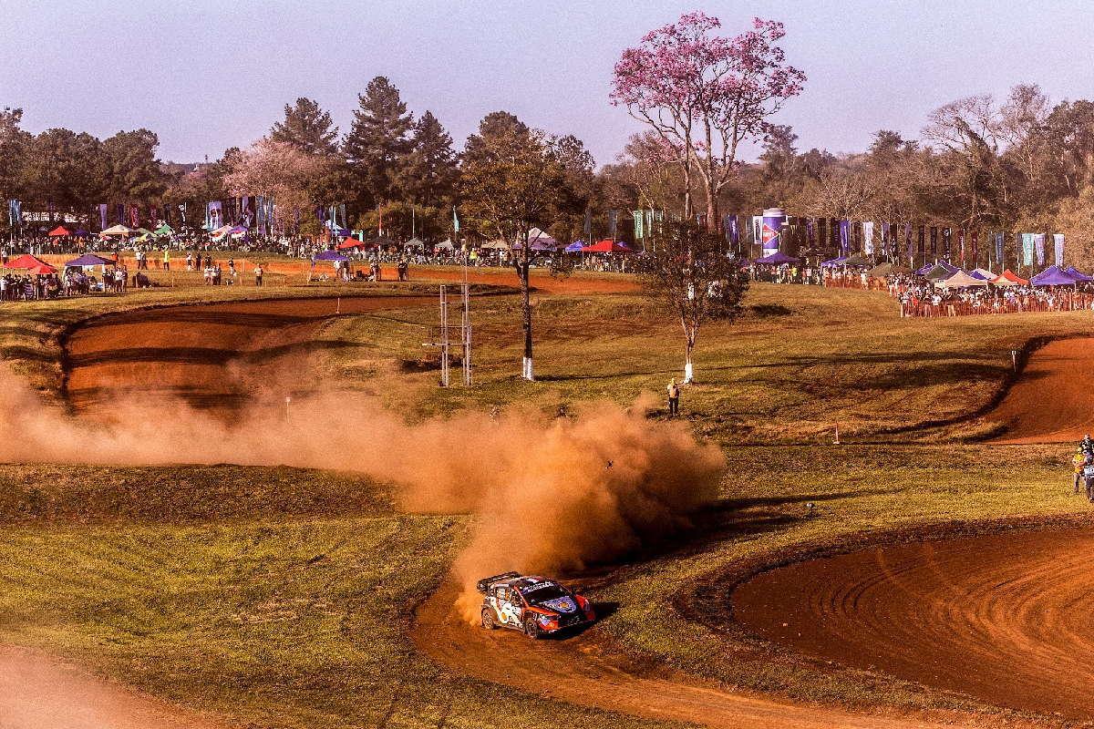 Rally del Paraguay 2026: tramo nocturno, récord de 360 km y la clausura en la Playa San José con Kchiporros