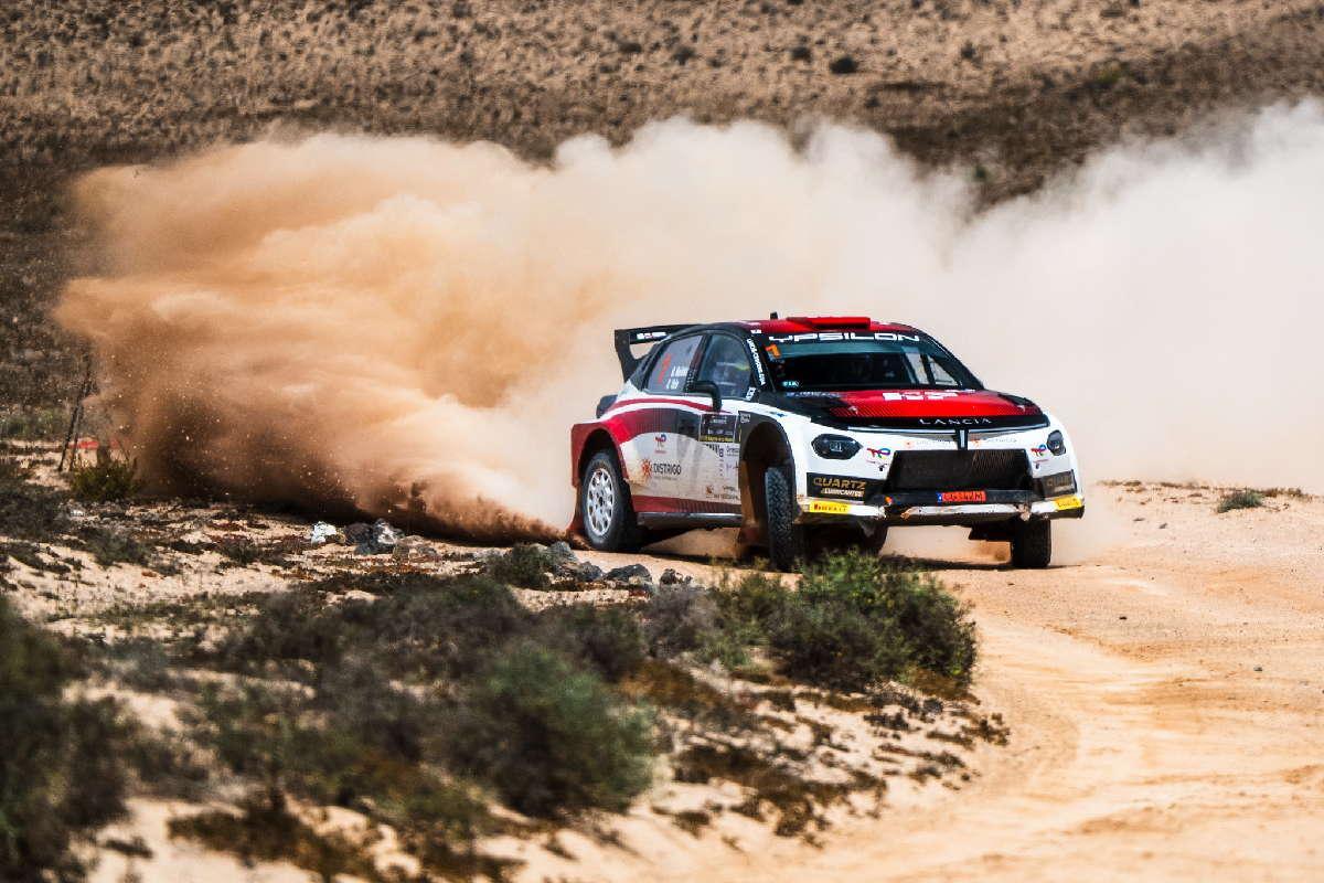 Diego Ruiloba gana en Lanzarote por una décima el Rallye de Tierra Isla de Los Volcanes del S-CER