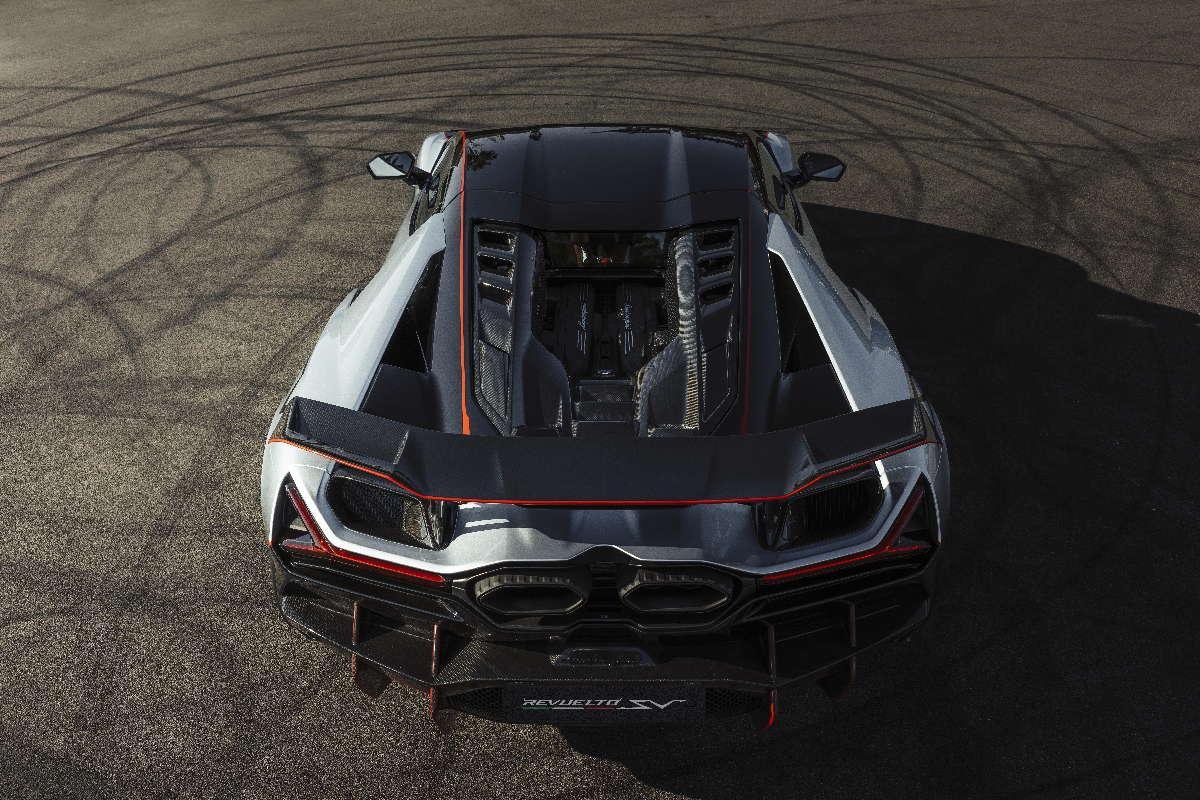 Lamborghini Revuelto SV: 1.065 CV y 1.425 Nm para el nuevo Super Veloce híbrido