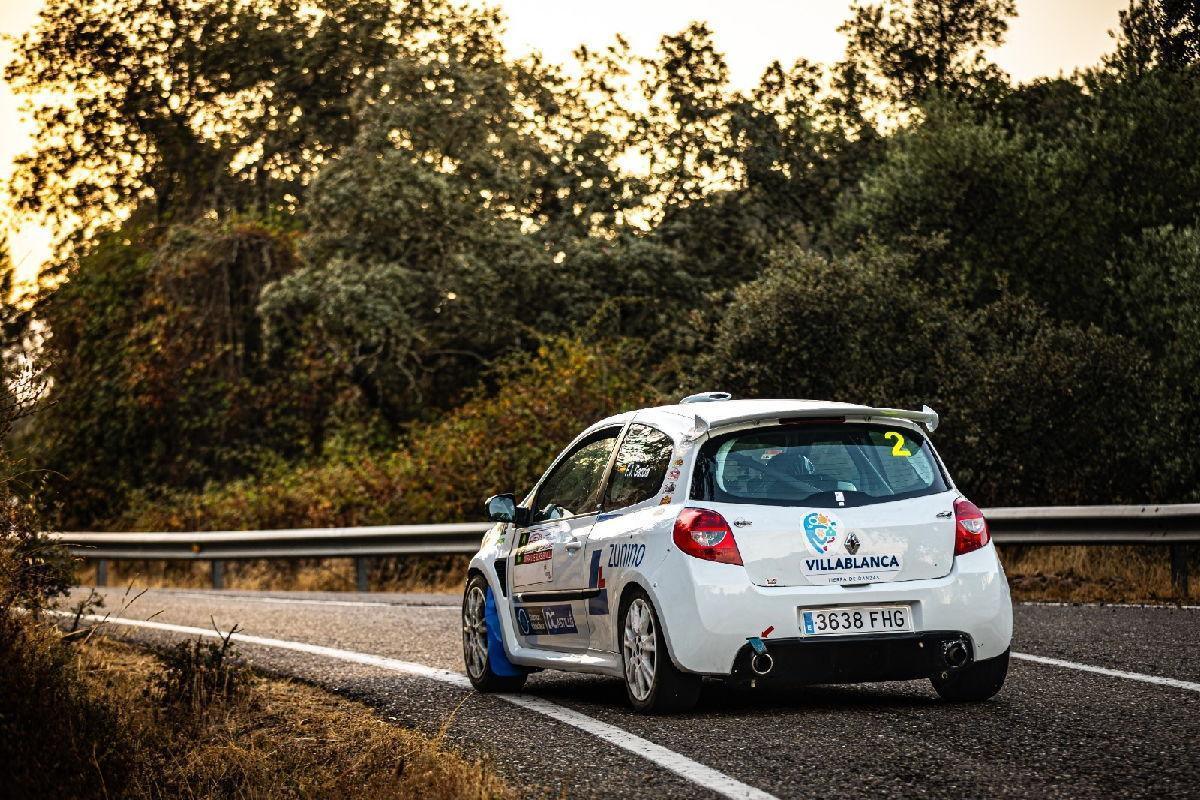Aznar y Román ganan el XIII Rallye Slicks de Sevilla del Andaluz Aznar y Román ganan el XIII Rallye Slicks de Sevilla del Andaluz