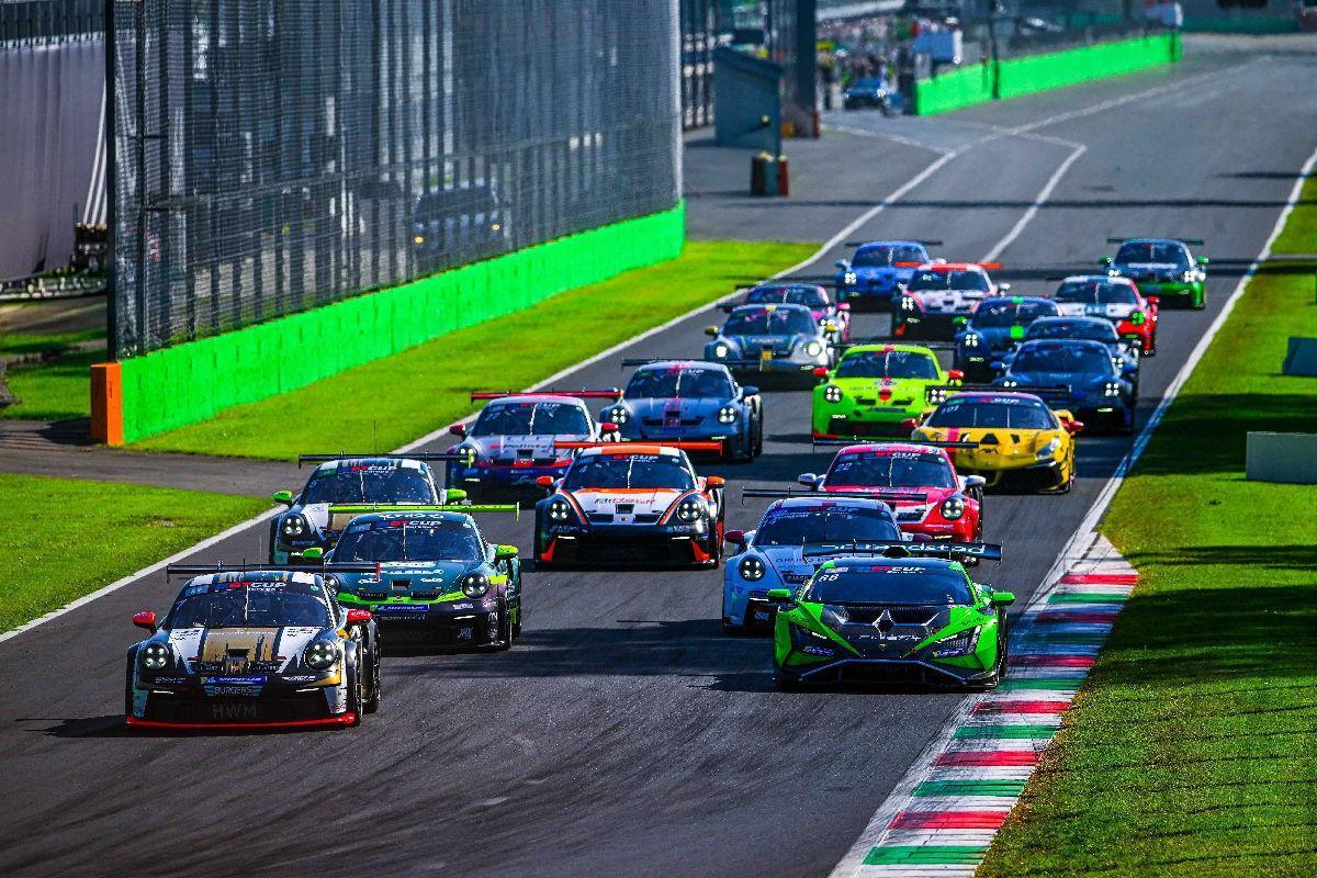 El GT Cup Europe decide sus tres títulos en Barcelona con 25 coches