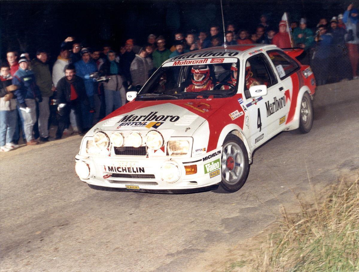 Carlos Sainz y Ford: cuatro décadas de victorias del Sierra al Puma Rally1 Carlos Sainz y Ford: cuatro décadas de victorias del Sierra al Puma Rally1