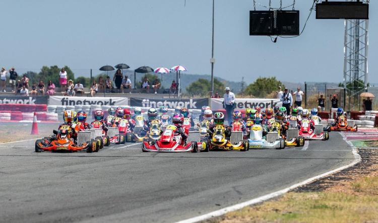 El Karting Español define sus candidatos al título en Chiva