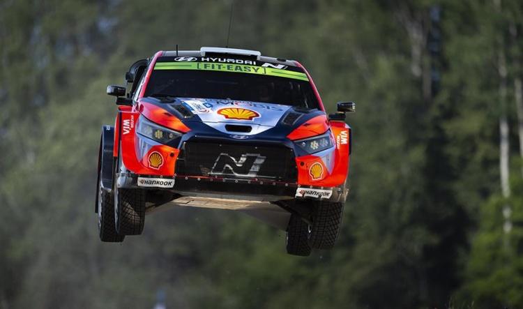Hyundai confirma su continuidad en el WRC para 2026 con los Rally1