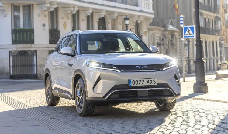 BYD ATTO 2: el SUV eléctrico más asequible ahora desde 15.990€ con MOVES III
