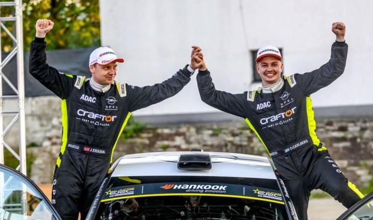 Calle Carlberg se corona campeón del Junior ERC pese a abandonar en Barum Zlín