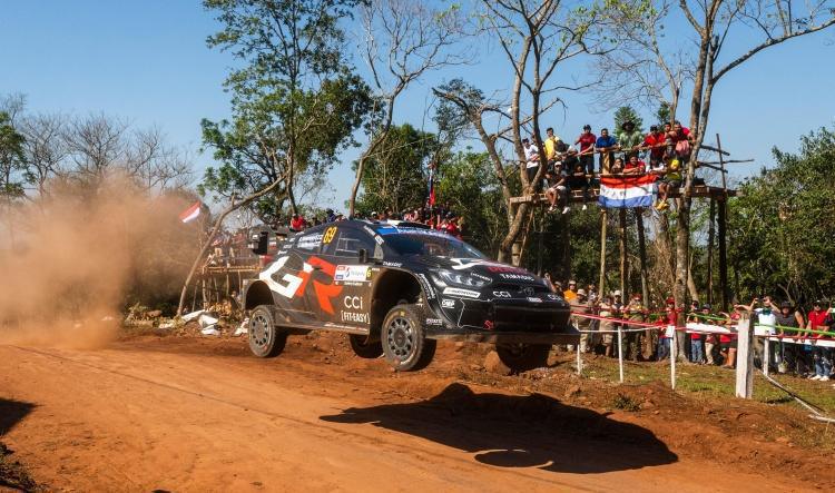 Rovanperä cierra la primera etapa como líder en el Rally de Paraguay