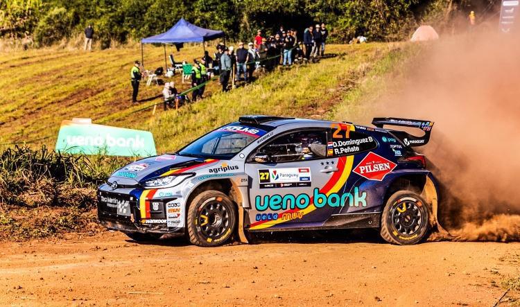 Domínguez y Peñate muestran en Paraguay ritmo de victoria en WRC2