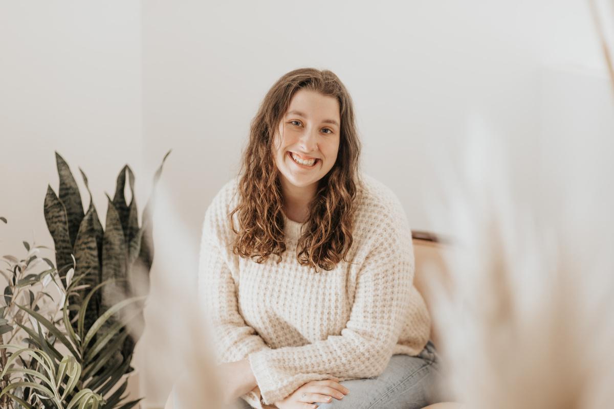 Elizabeth Clinton | New production manager for cosmetics line