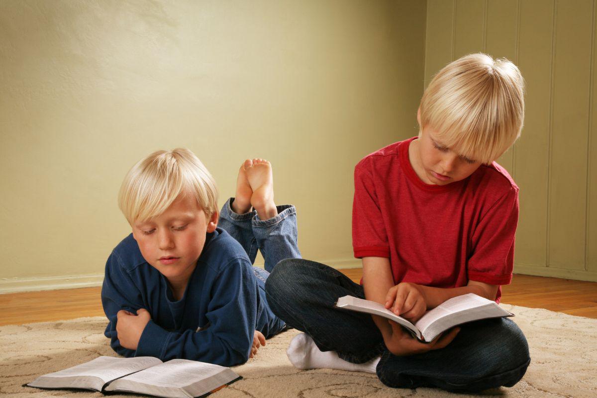 Attività N° 1 | Studio della Bibbia Attività N° 1 | Studio della Bibbia