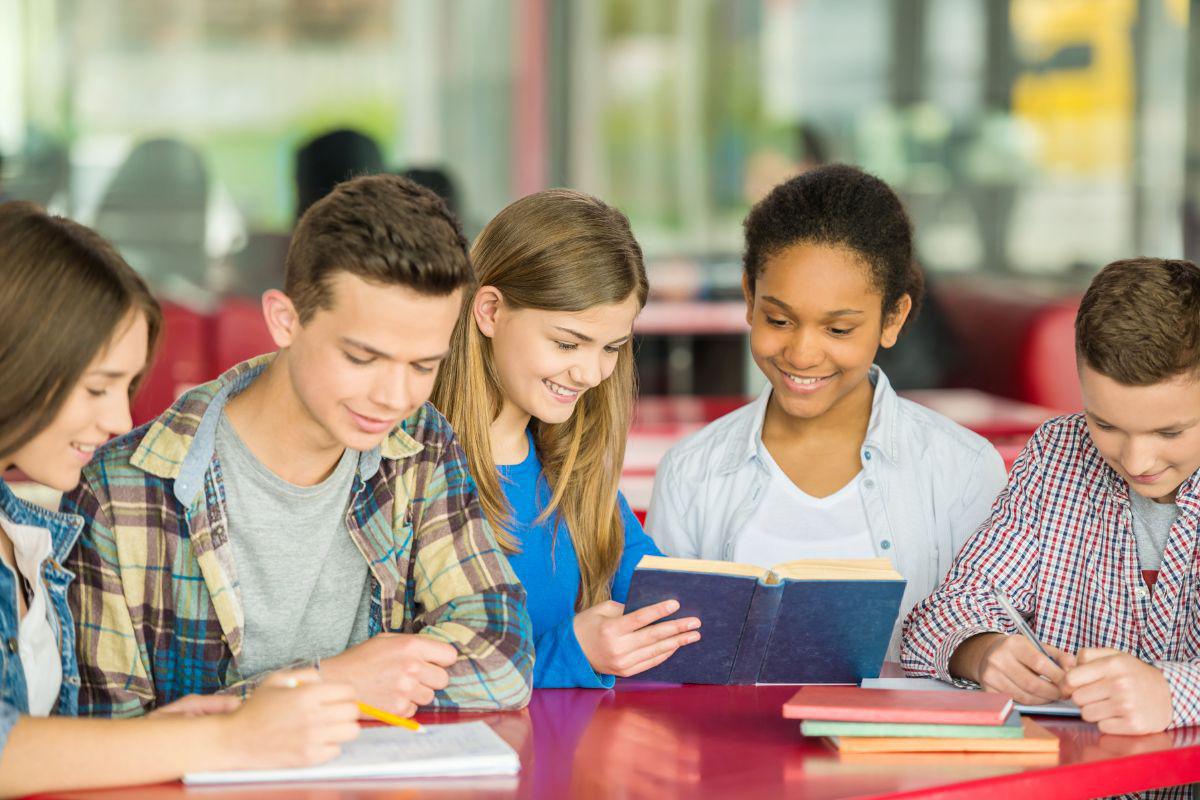 Attività N° 5 | Incontri di approfondimento Attività N° 5 | Incontri di approfondimento