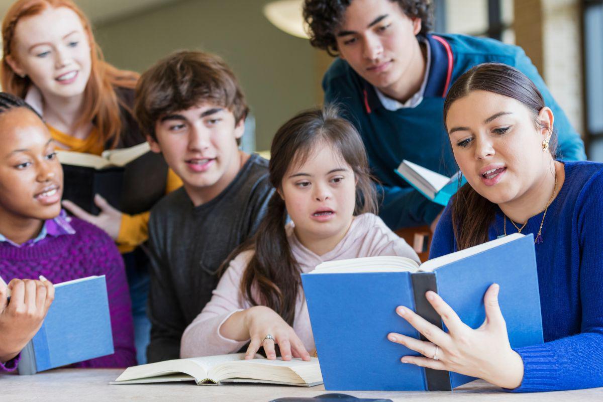 Attività N° 1 | Studio della Bibbia Attività N° 1 | Studio della Bibbia