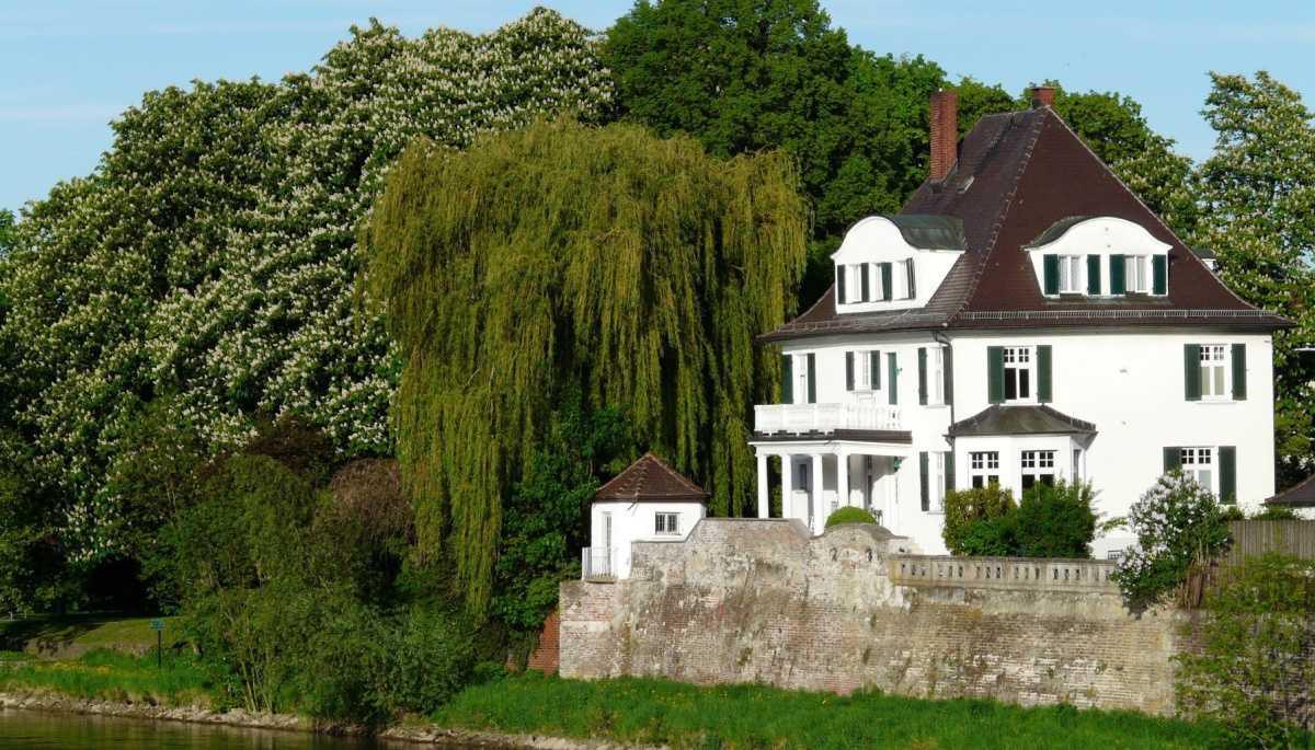 Prestigiosa villa storica con vista panoramica – Tordibetto, Assisi (PG) Prestigiosa villa storica con vista panoramica – Tordibetto, Assisi (PG)