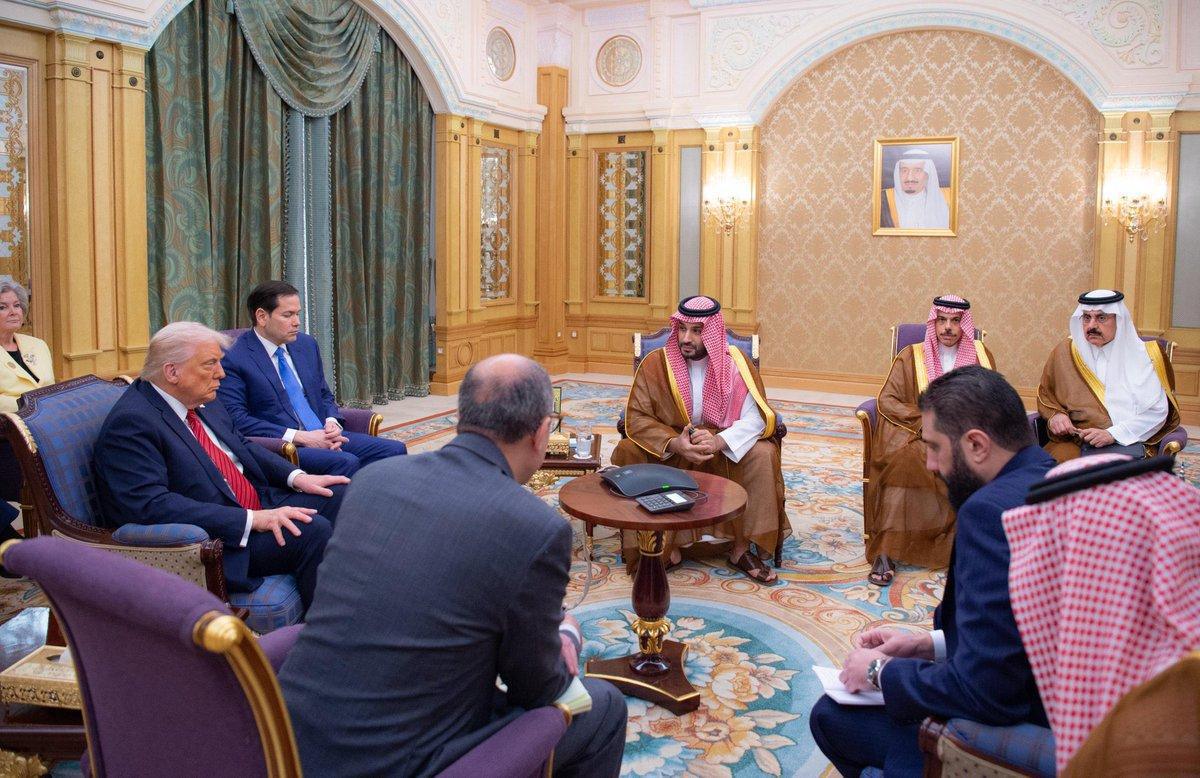لقاء ترامب والشرع في الرياض يفتح صفحة جديدة في الشرق الأوسط