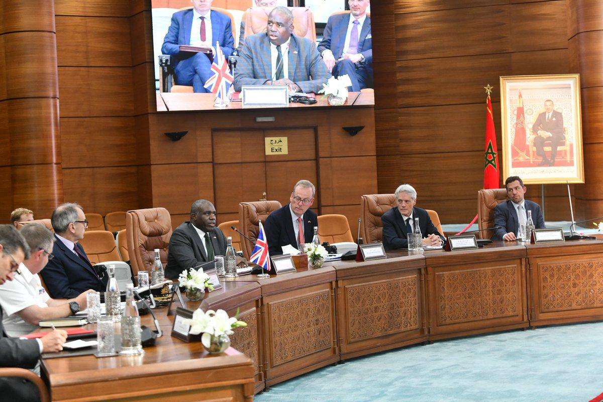 المغرب والمملكة المتحدة يعززان شراكتهما الاستراتيجية باتفاق بقيمة 5 مليارات جنيه إسترليني المغرب والمملكة المتحدة يعززان شراكتهما الاستراتيجية باتفاق بقيمة 5 مليارات جنيه إسترليني
