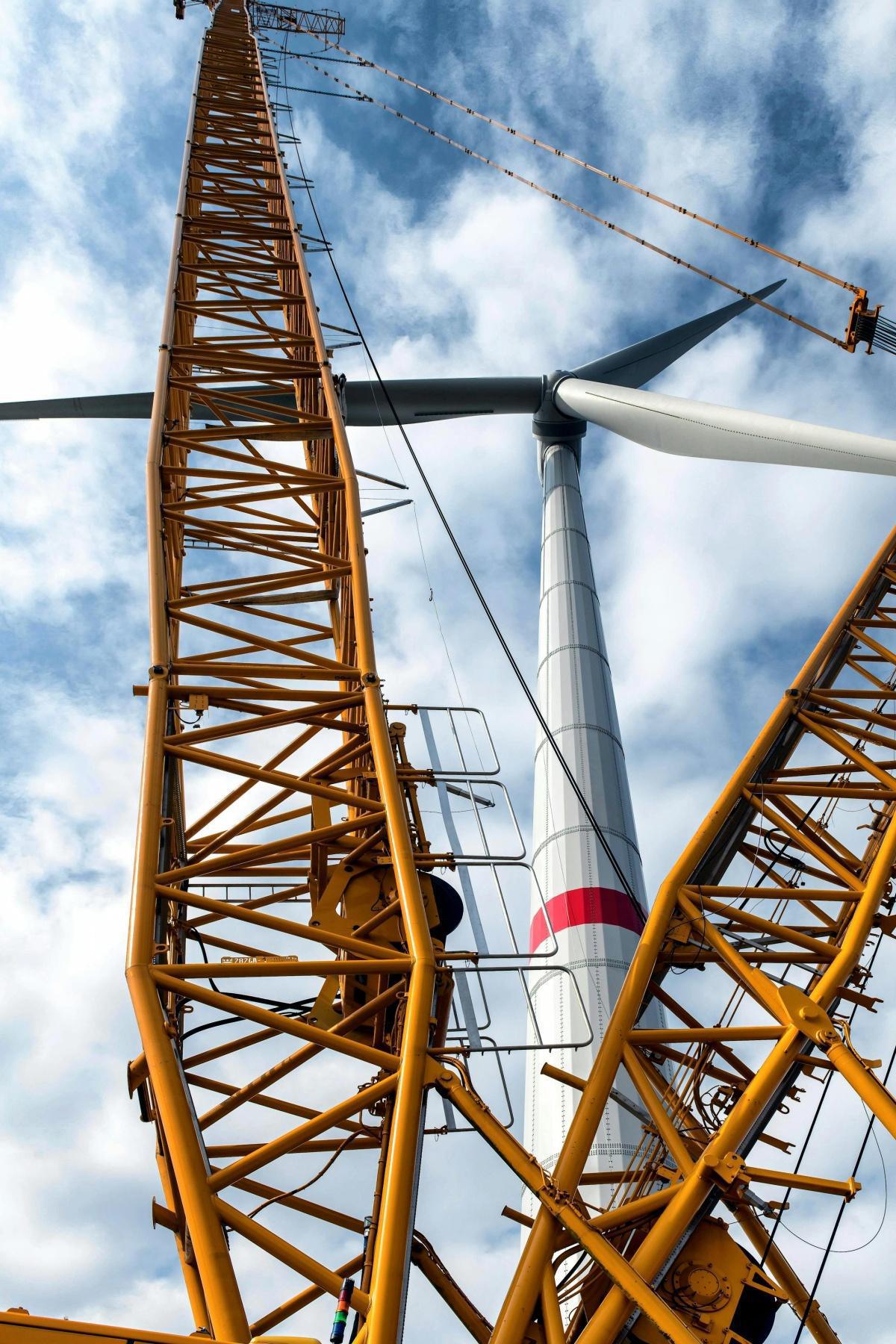 المغرب يرفع إنتاج الكهرباء 5.3% حتى غشت 2025