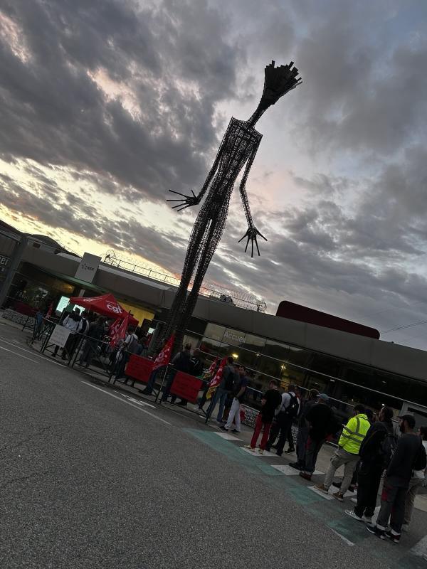 ✊️J3 : Mobilisé.e.s pour gagner !💥C'est pas fini ! ✊️J3 : Mobilisé.e.s pour gagner !💥C'est pas fini !