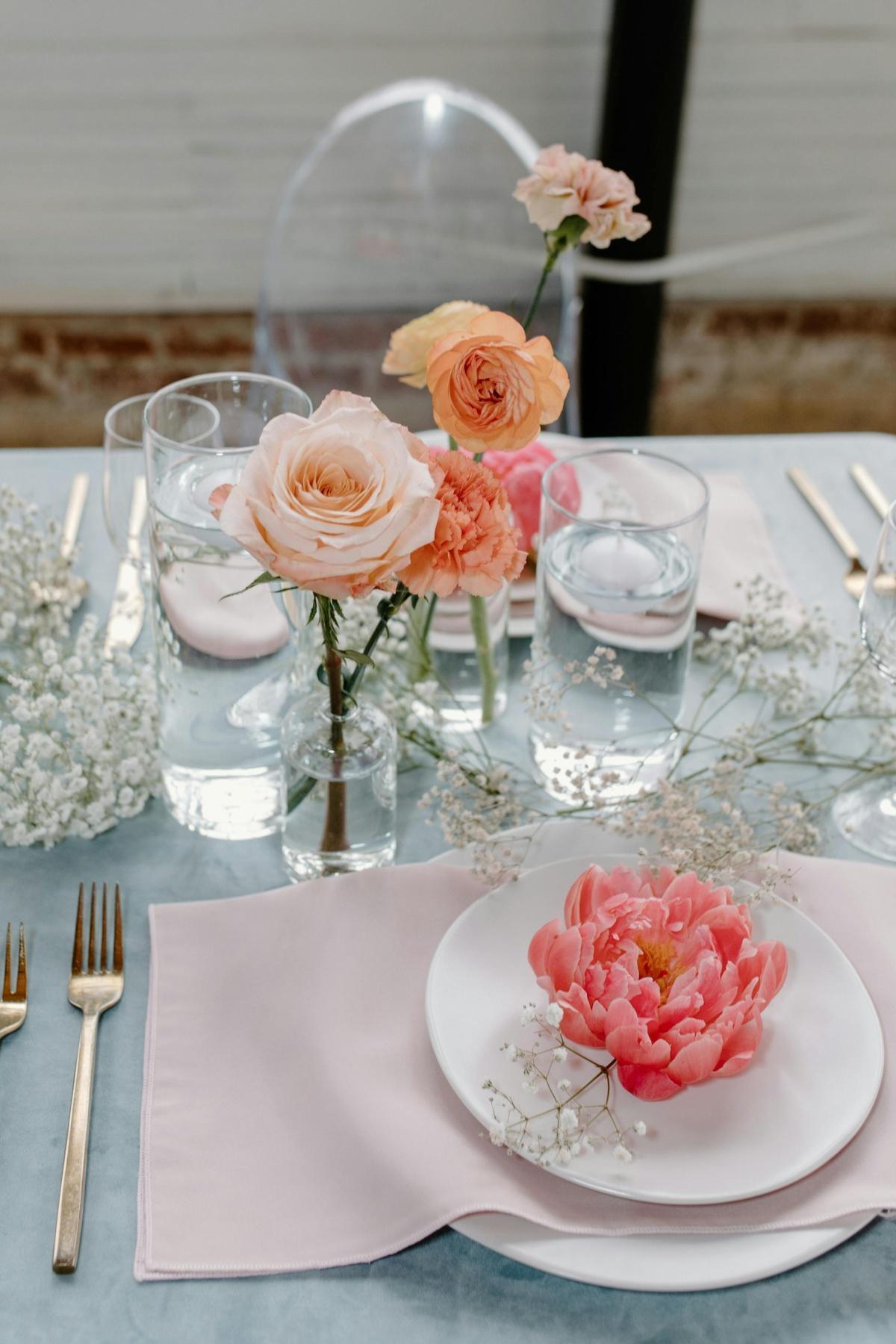 Les Arts de la table Les Arts de la table