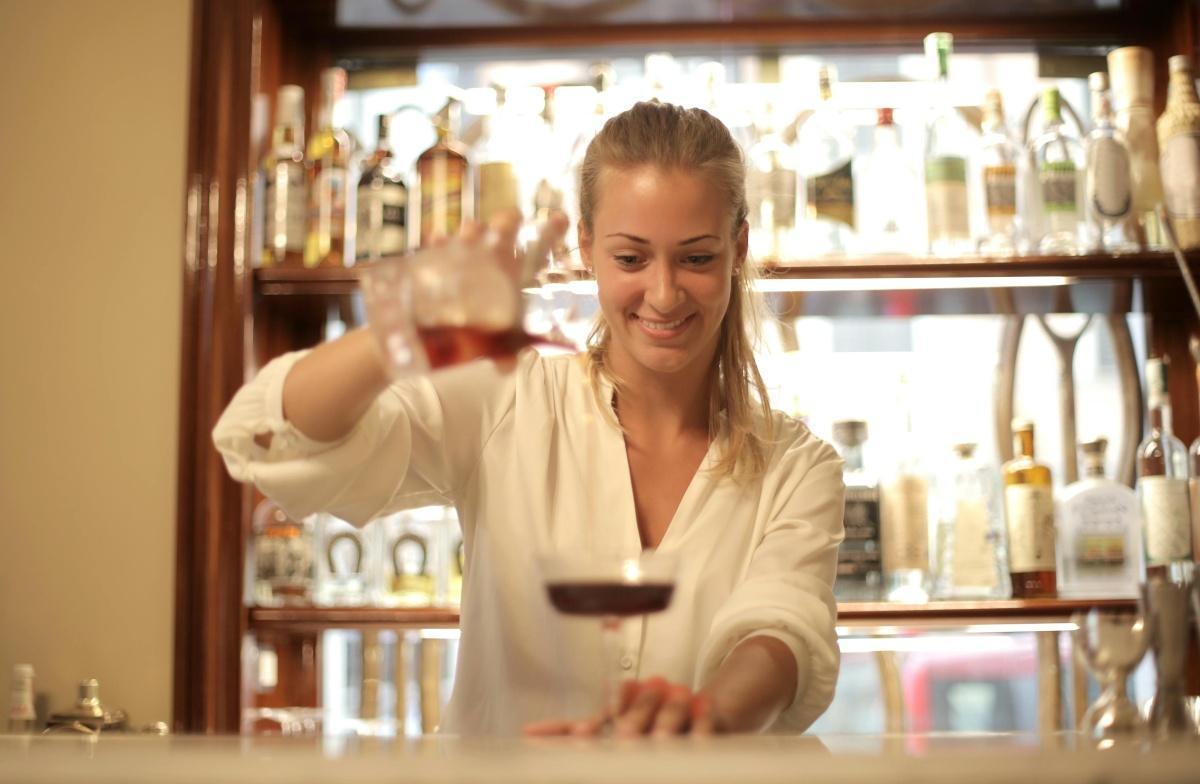Mixology and Bartender Mixology and Bartender
