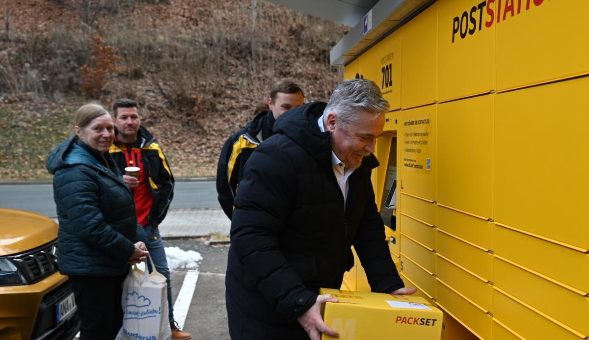 Eröffnung der ersten Poststation im Ortsteil Buchholz 