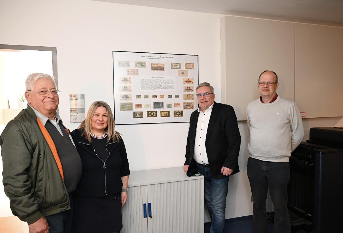 Wertvolle Sammlung an historischem Notgeld an die Stadt Annaberg-Buchholz übergeben
