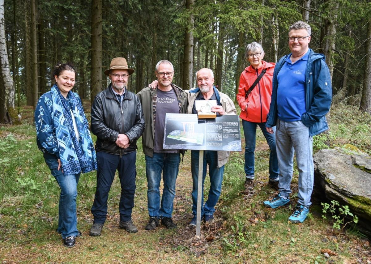 Spenden aus Sonderführung zum Weltgästeführertag kommen Erhalt der Buchholzer Richtstätte „Am Galgenberg“ zugute