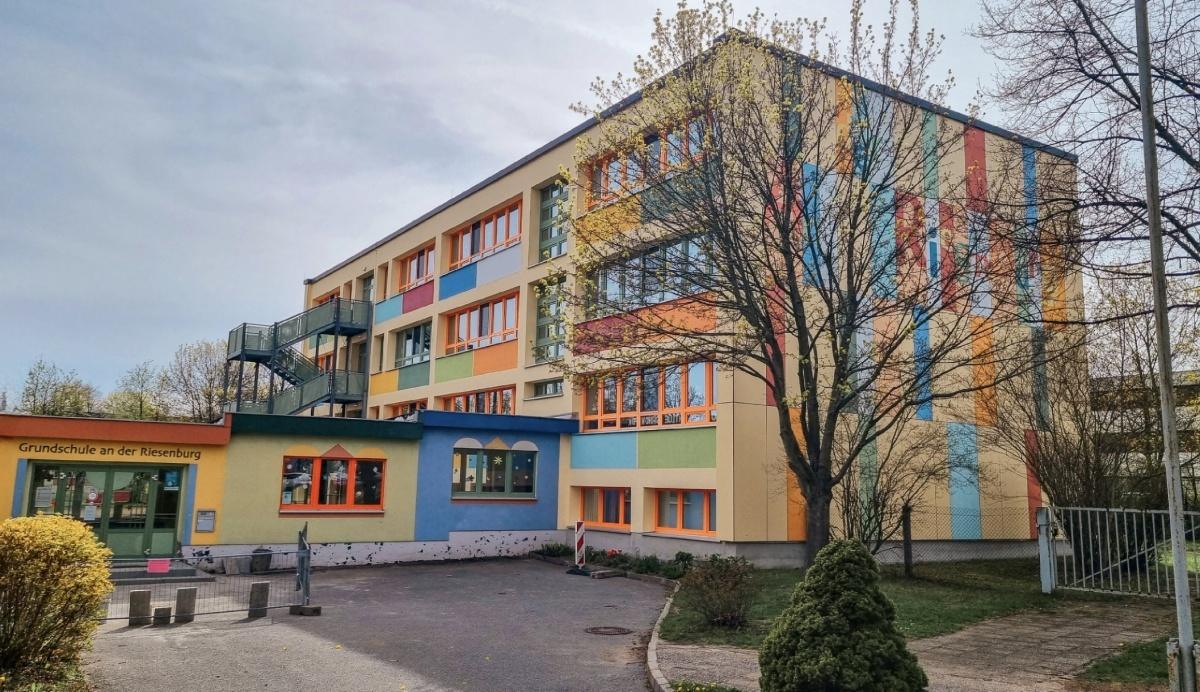 Entdecken, Mitmachen, Wohlfühlen: Grundschule und Hort „An der Riesenburg“ laden zum Tag der offenen Tür am 21. Mai ein Entdecken, Mitmachen, Wohlfühlen: Grundschule und Hort „An der Riesenburg“ laden zum Tag der offenen Tür am 21. Mai ein