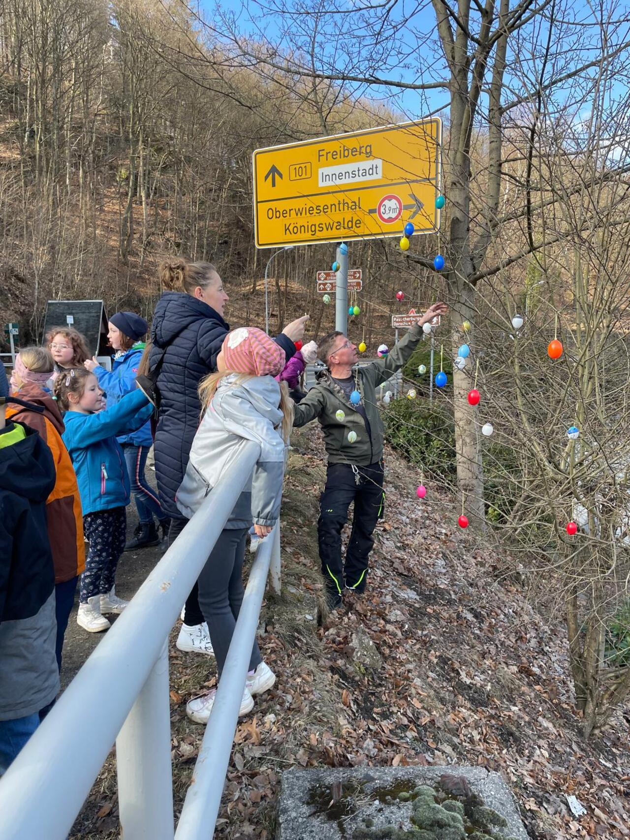 Osteraktion der Pfad-Finder