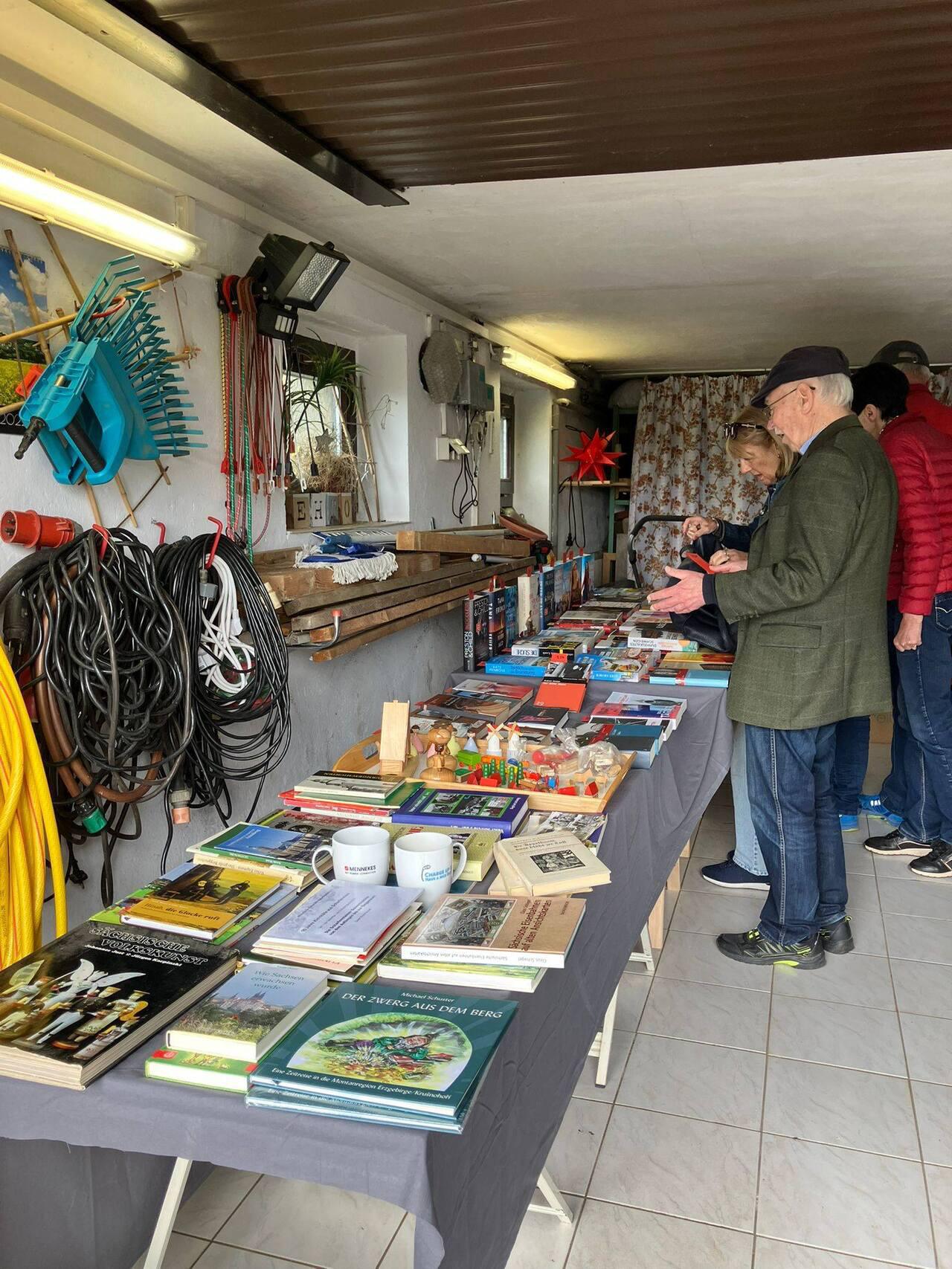 Garagen- und Hofflohmarkt 9.5.